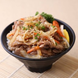 ข้าวหน้าหมูผัดขิง
