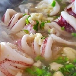 หมึกไข่นึ่งมะนาว