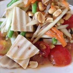 ตำหมูยอไทย