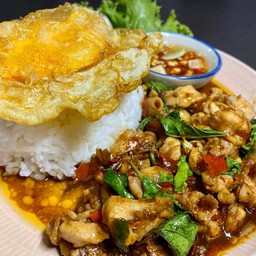 ข้าวกระเพราไก่