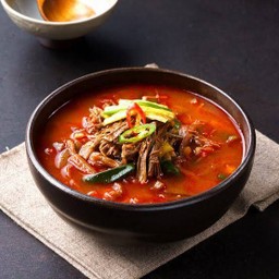 ซุปเนื้อเกาหลี(ยุกเกจัง)