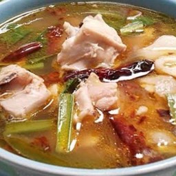 ต้มยำไก่