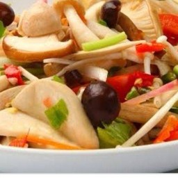 ยำเห็ดรวม