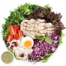 สลัดกะเพราอกไก่ L