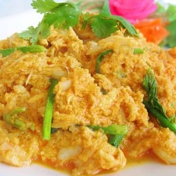 เนื้อปูผัดผงกะหรี่