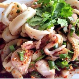 ลาบปลาหมึก