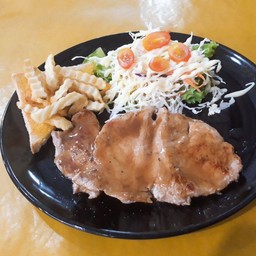 ร้านนุชสเต็ก
