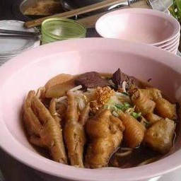 ก๋วยเตี๋ยวไก่มะระชามโต น้องปูนา