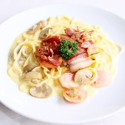 สปาเก็ตตี้คาโบนาร่า