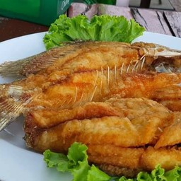 ปลากะพงทอดน้ำปลา