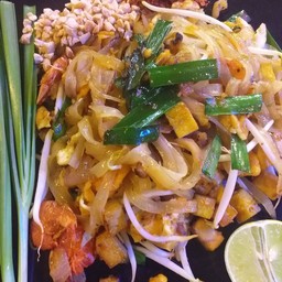 Mee - tang (มีตังค์)