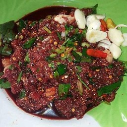 ก้อยเนื้อขม