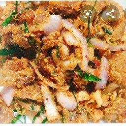 ข้าวลาบหมูทอด