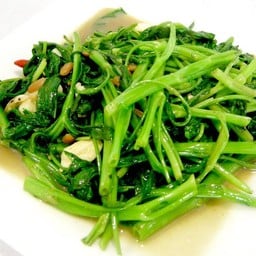 ผัดผักบุ้งไฟแดง