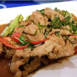 ผัดใบมะกรูด (กับข้าว)