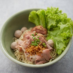 บะหมี่ฮ่องกงเนื้อ