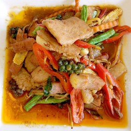 ผัดเผ็ดหมูป่า