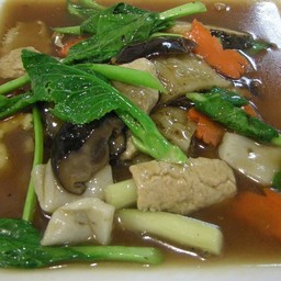 ก๋วยเตี๋ยวราดหน้า