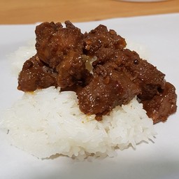 หมูคั่วเค็มป้าหล้า&ลุงไก่
