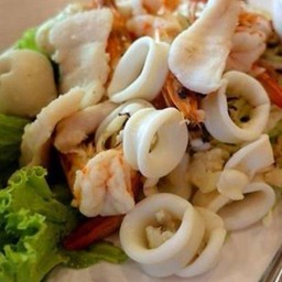 ลวกจิ้มทะเล