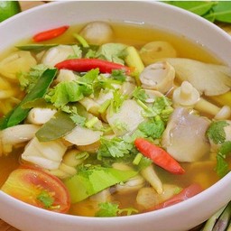 ต้มยำน้ำใส เต้าหู้เห็ดรวม มังสวิรัติ