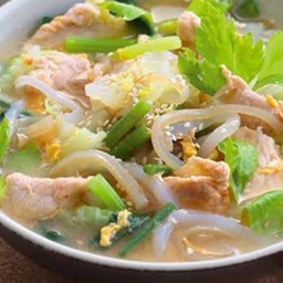 สุกี้หมู