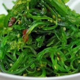 ยำสาหร่าย