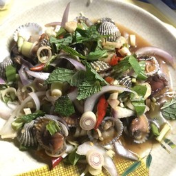 ยำหอยแครง