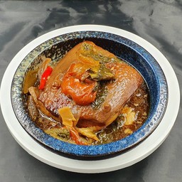 สามชั้นชาชู