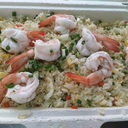 ข้าวผัดกุ้ง ใหญ่