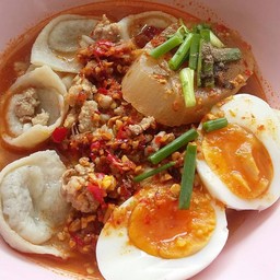 เกาเหลาโฟไข่ยางมะตูม