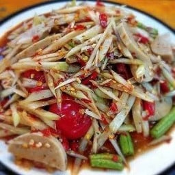 ตำหมูยอ