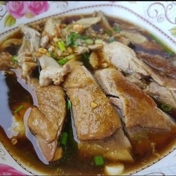 ก๋วยเตี๋ยวเป็ดตุ๋น (ธรรมดา)