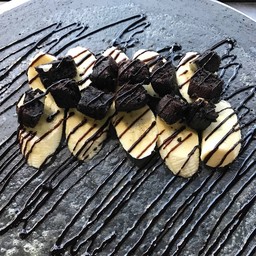 แป้งเลือกได้+กล้วยหอมสด+บราวน์นี่