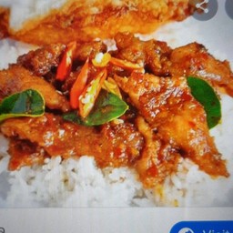 พริกเผาหมูราดข้าว