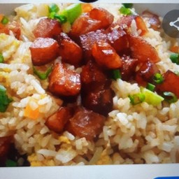 ข้าวผัดกุนเชียง