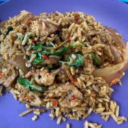 กระเพราหมู, หมูสับ, คลุกข้าว