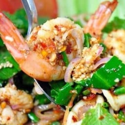 ลาบทะเล