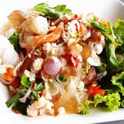 ยำวุ้นเส้น