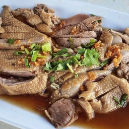 เป็ดพะโล้สับ