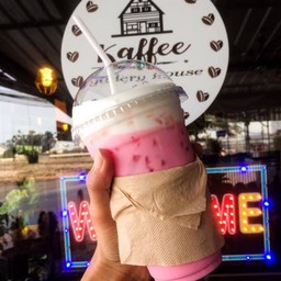 นมชมพู (เย็น)