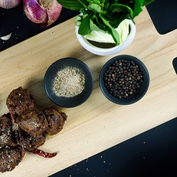 ลาบหมูทอด  Larb Mu Tod