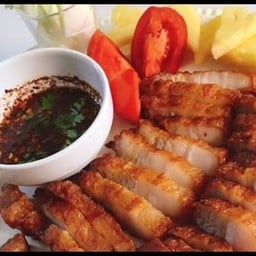 สามชั้นทอดราดข้าว+จิ้มแจ่ว