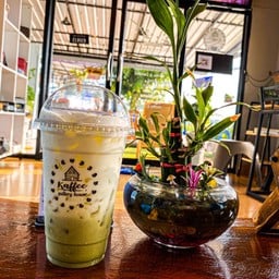 มัทฉะลาเต้ (เย็น)