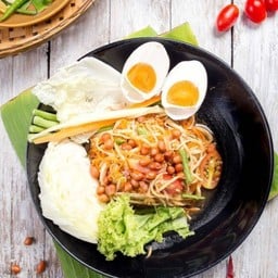 ส้มตำไทย (papaya salad)