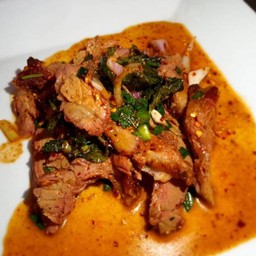 น้ำตกเนื้อ