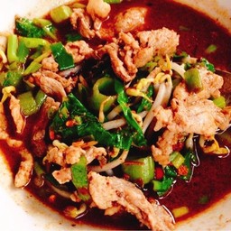 เกาเหลาหมูน้ำตก