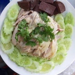 ไก่ต้มสับ จานใหญ่