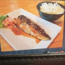 ข้าวซาบะย่างซีอิ๋ว Saba teriyaki Rice