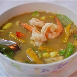 แกงเลียงกุ้ง